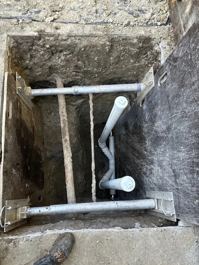 Experienced plumber completing Gas Line Repair work in South Milwaukee